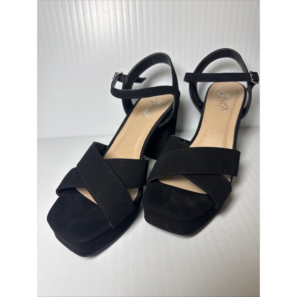 Y-Not? Blk Velvet As 6.5 Platform Heels